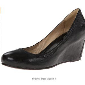 FRYE Women's Carson WP Wedge Leather Pump Sz 11